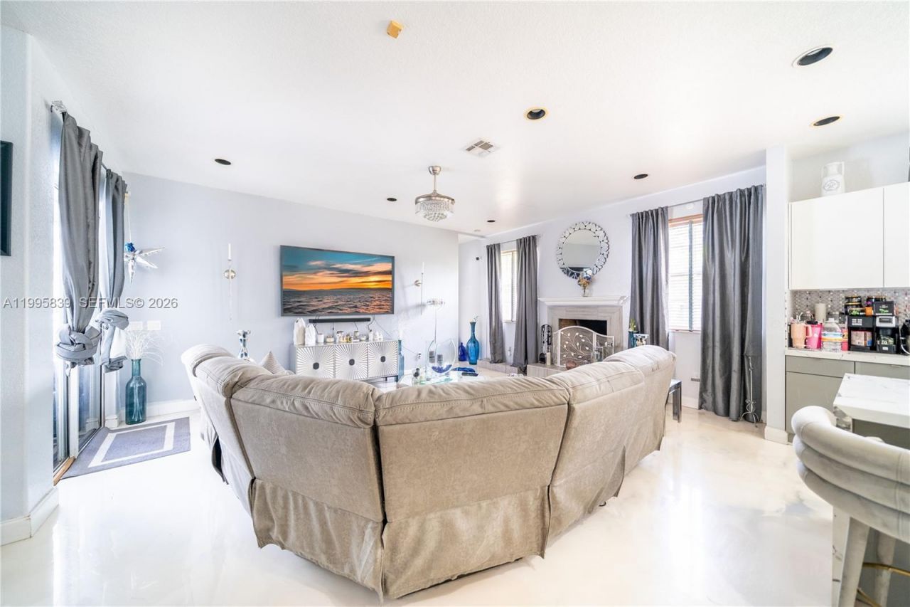 5303 SW 111th Ter, Davie, FL 33328 Photo