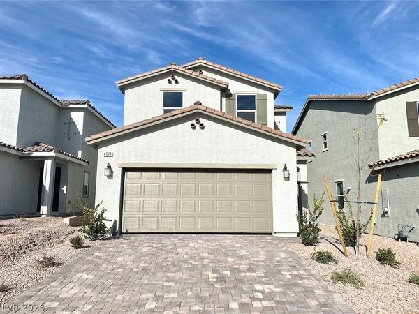 4570 Swimming Minnow Avenue , Las Vegas, NV 89141