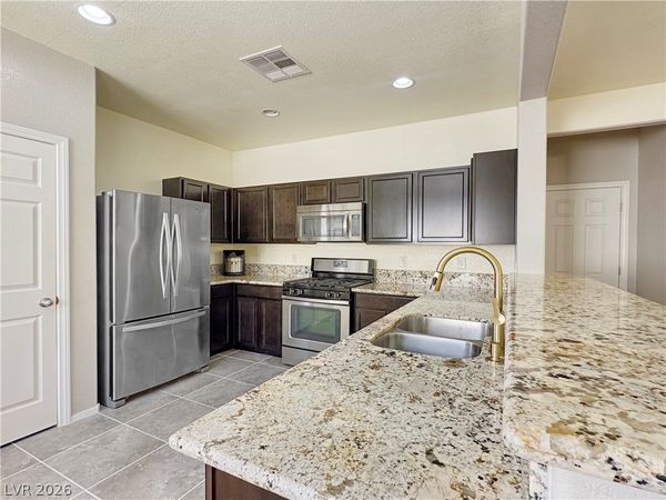 976 Aspen Cliff Drive , Henderson, NV 89011