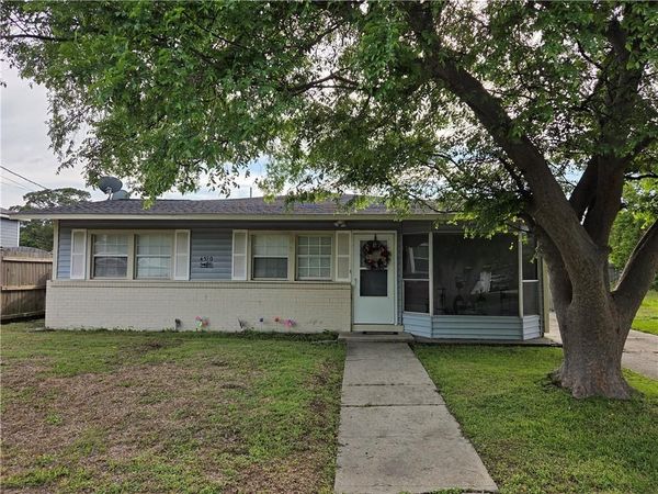 4530 LOUISA Drive, New Orleans, LA 70126