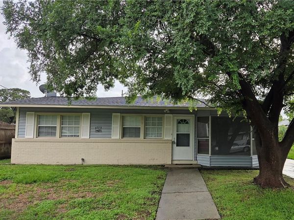 4530 LOUISA Drive, New Orleans, LA 70126