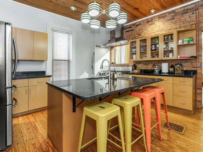 89 E Lincoln Street , Columbus, OH 43215 Photo 10