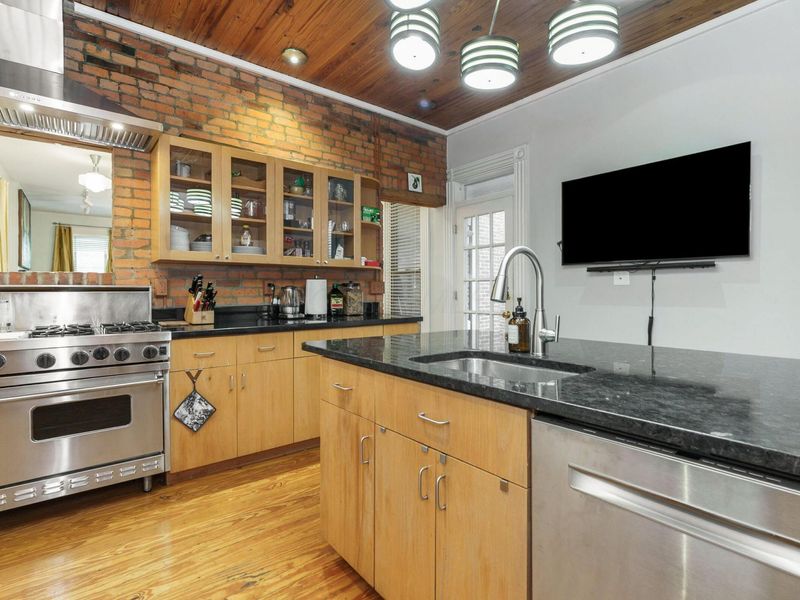 89 E Lincoln Street , Columbus, OH 43215 Photo 11