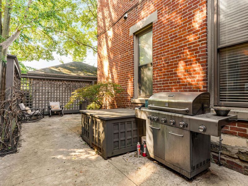 89 E Lincoln Street , Columbus, OH 43215 Photo 15