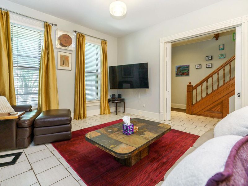 89 E Lincoln Street , Columbus, OH 43215 Photo 3