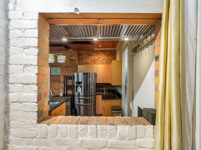 89 E Lincoln Street , Columbus, OH 43215 Photo 8