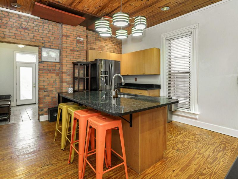 89 E Lincoln Street , Columbus, OH 43215 Photo 9