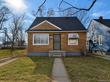 8855 Stout Street, Detroit, MI 48228