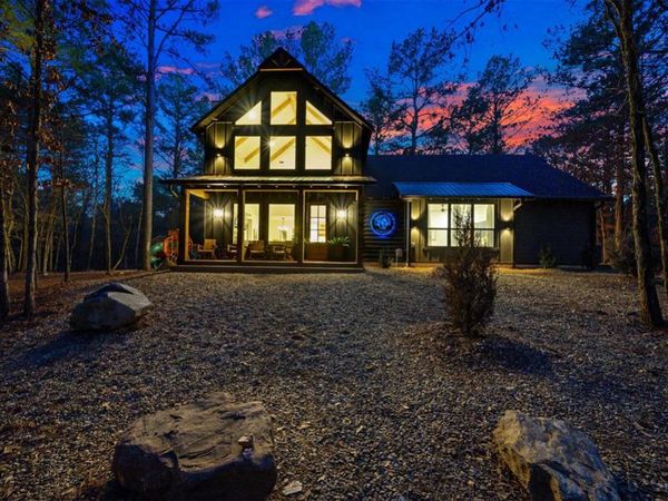 214 Mossy Bottom Trail, Broken Bow, OK 74728