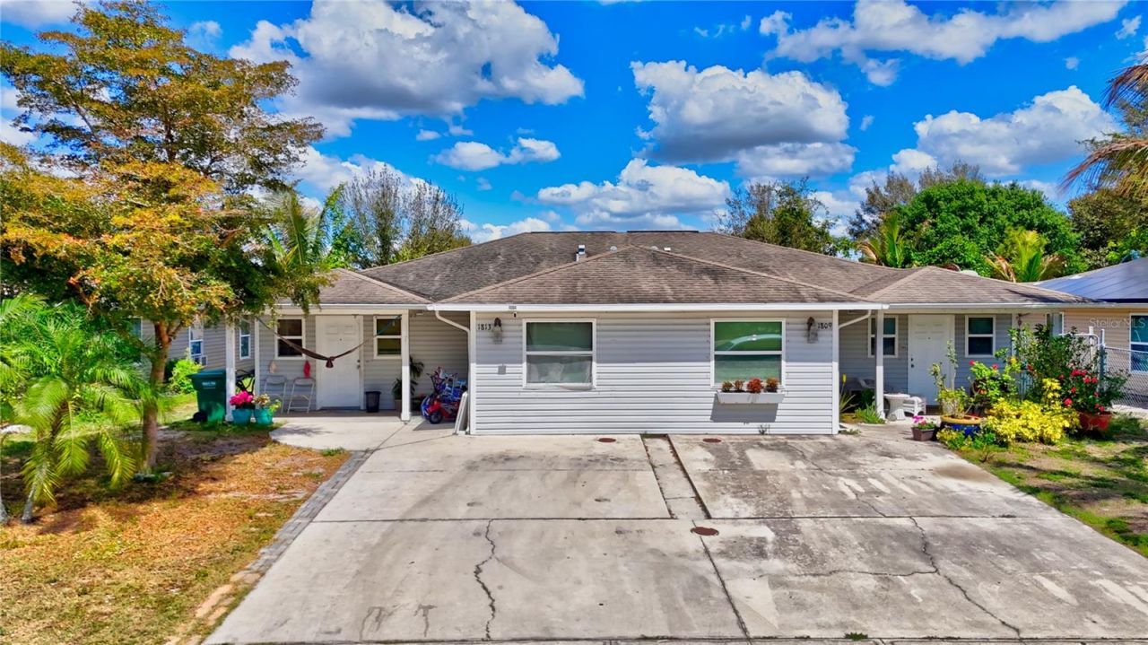 1813 Lincoln Avenue, Immokalee, FL 34142 Photo