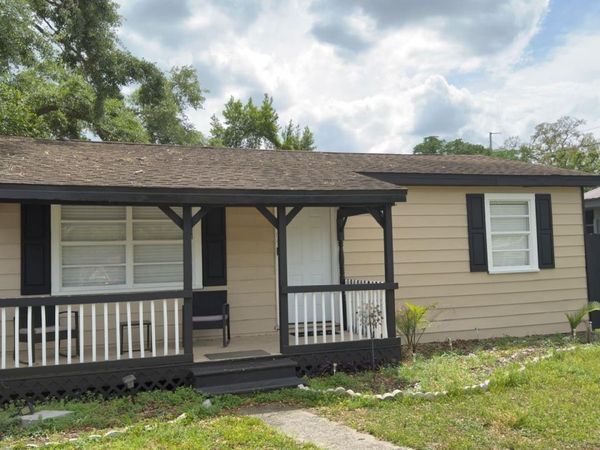 2109 E NAVAJO AVENUE , TAMPA, FL 33612