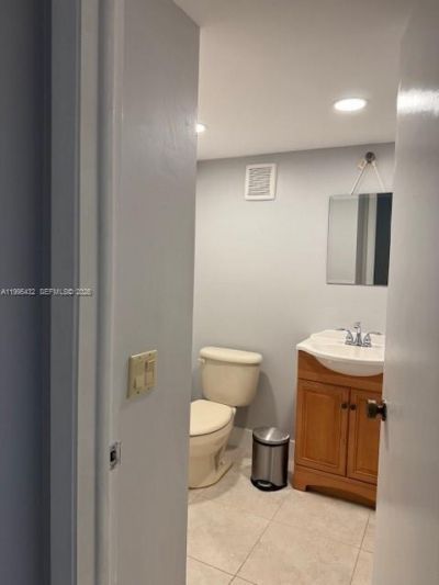 16300 Golf Club Rd, Unit 208, Weston, FL 33326 Photo