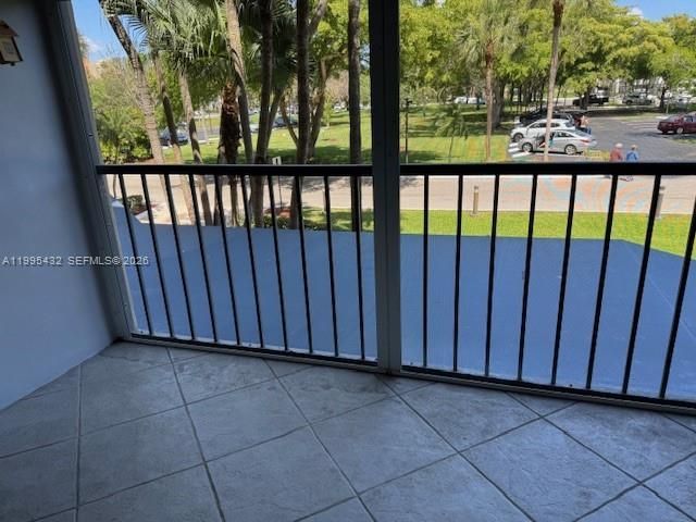 16300 Golf Club Rd, Unit 208, Weston, FL 33326 Photo