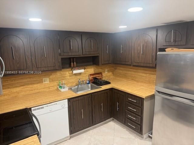 16300 Golf Club Rd, Unit 208, Weston, FL 33326 Photo