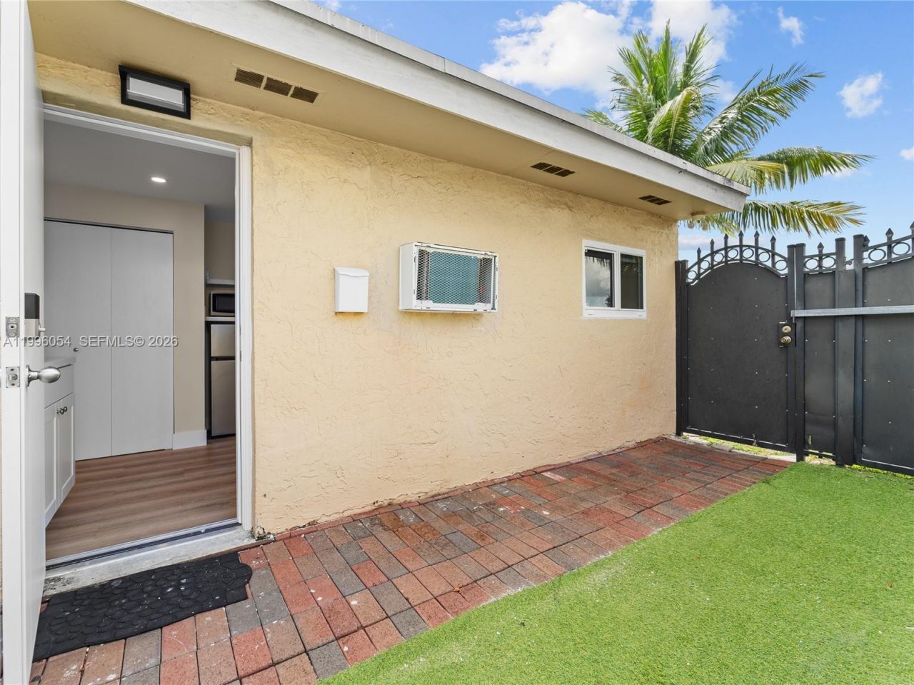 7401 SW 38th St, Unit A, Miami, FL 33155 Photo