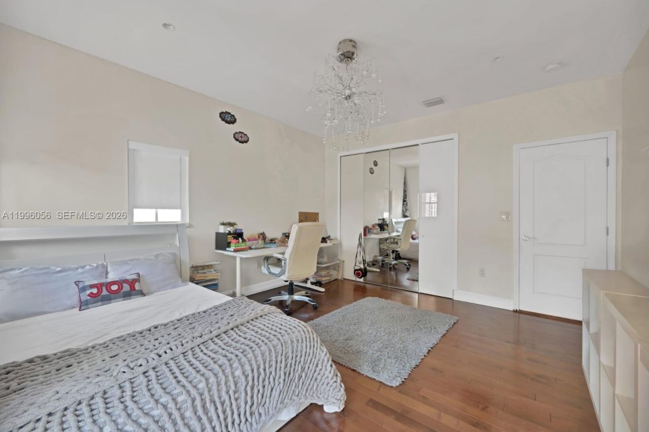 18345 NE 30th Pl , Unit 18345, Aventura, FL 33160 Photo