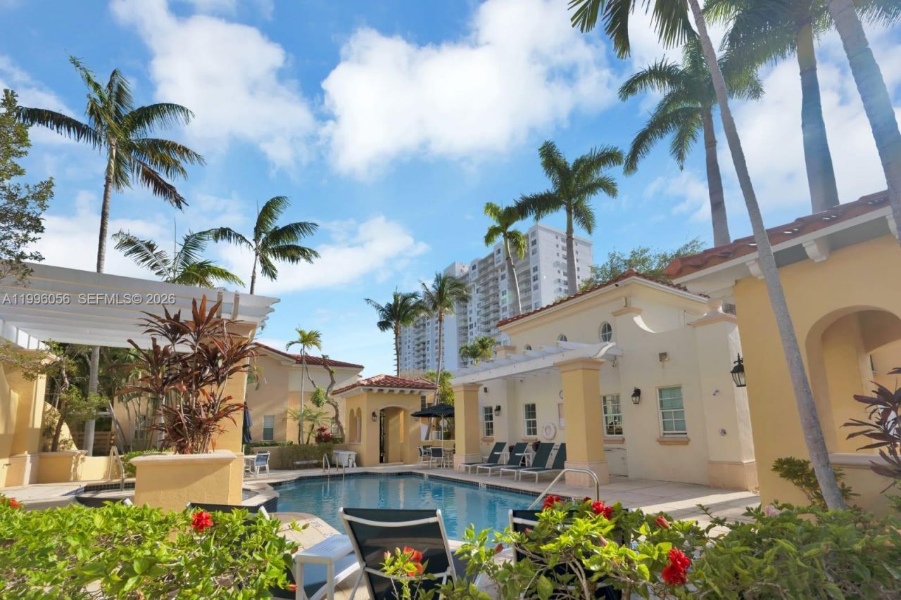 18345 NE 30th Pl , Unit 18345, Aventura, FL 33160 Photo