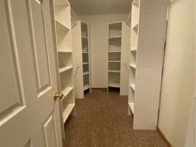 408 Deerwood Drive, Piqua, OH 45356 Photo 15