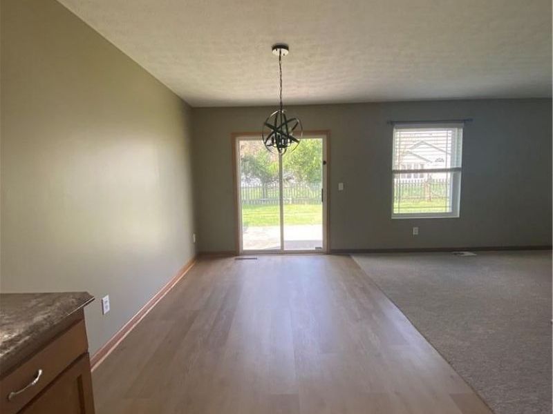 408 Deerwood Drive, Piqua, OH 45356 Photo 5