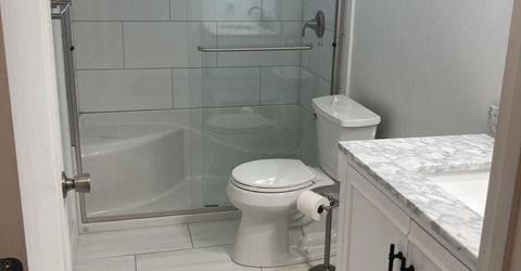 998 Roberts Street, Reno, NV 89502 Photo