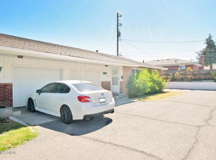 998 Roberts Street, Reno, NV 89502 Photo