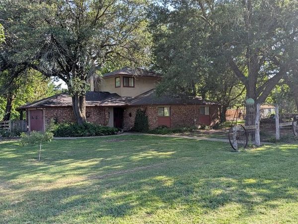 304 Becky Lane, Waxahachie, TX 75165