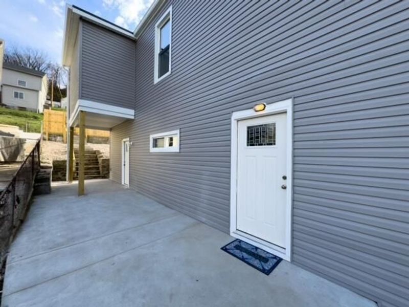 1035 John Street, Covington, KY 41016 Photo 12