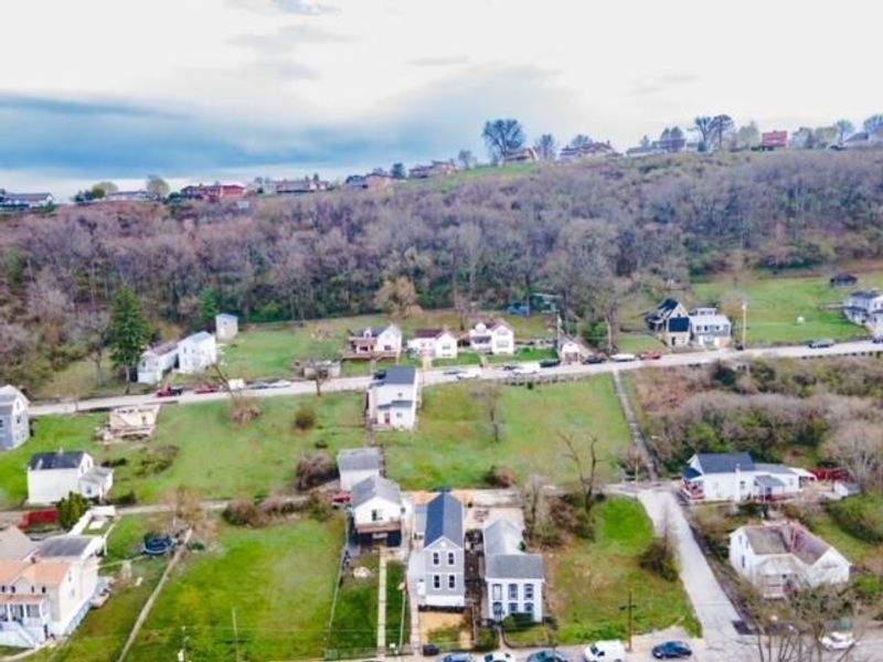 1035 John Street, Covington, KY 41016 Photo 2