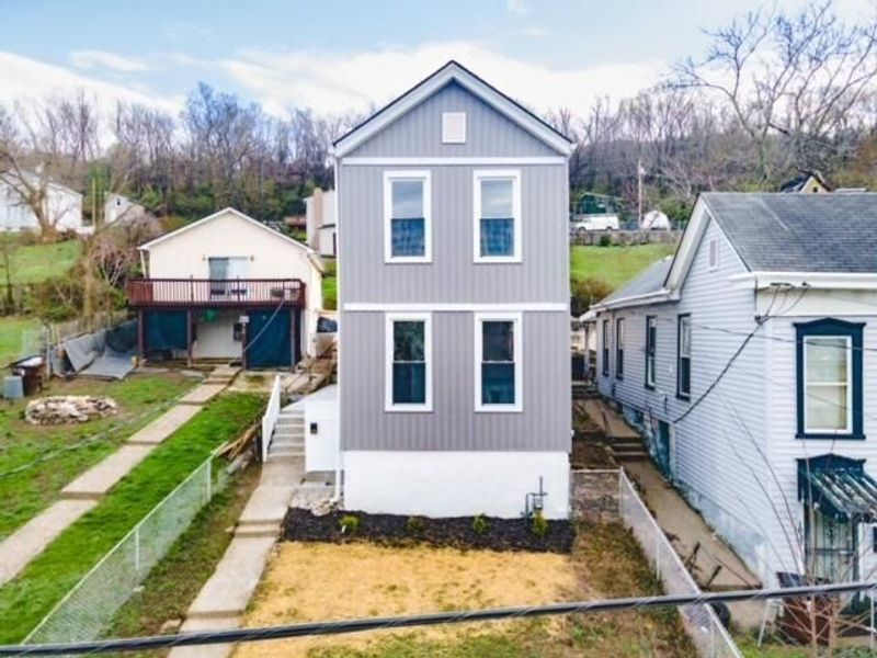 1035 John Street, Covington, KY 41016 Photo 3