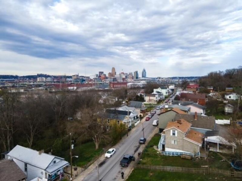 1035 John Street, Covington, KY 41016 Photo 7