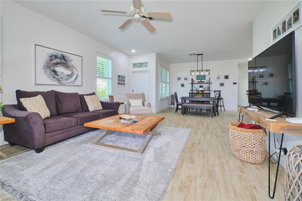 8848 Middlebrook Dr, Fort Myers, FL 33908 Photo