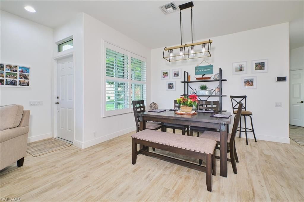 8848 Middlebrook Dr, Fort Myers, FL 33908 Photo