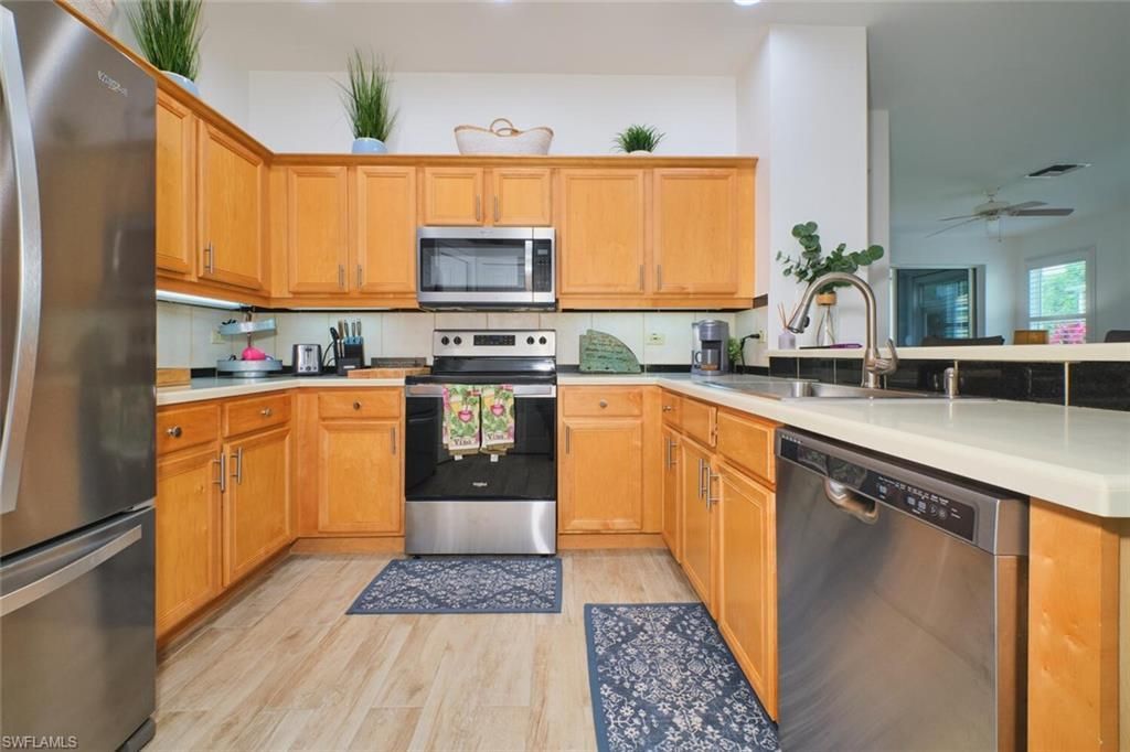8848 Middlebrook Dr, Fort Myers, FL 33908 Photo