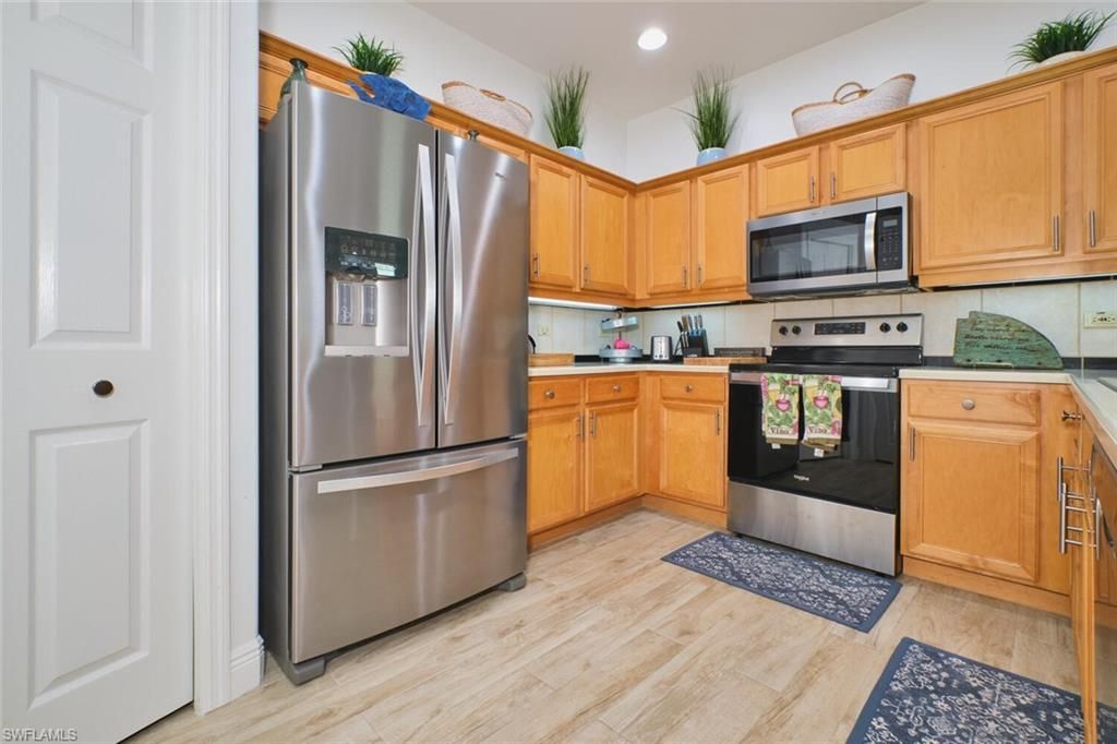8848 Middlebrook Dr, Fort Myers, FL 33908 Photo
