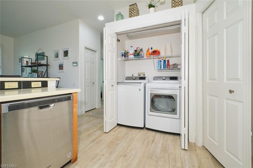 8848 Middlebrook Dr, Fort Myers, FL 33908 Photo