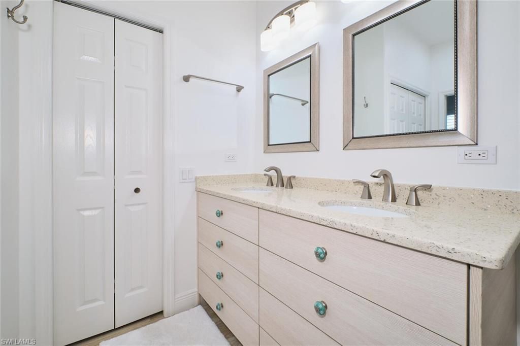 8848 Middlebrook Dr, Fort Myers, FL 33908 Photo
