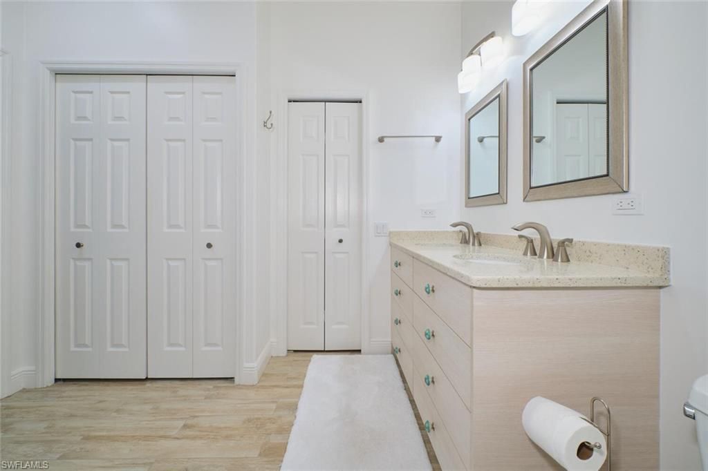 8848 Middlebrook Dr, Fort Myers, FL 33908 Photo