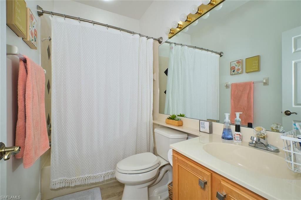8848 Middlebrook Dr, Fort Myers, FL 33908 Photo