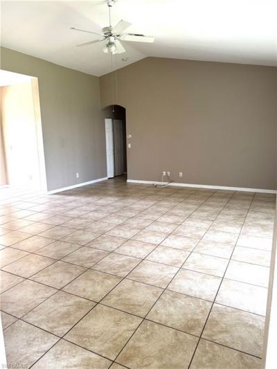 286 Justene Cir , Lehigh Acres, FL 33936 Photo