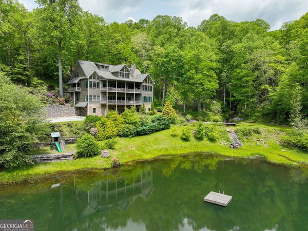 115 Dam Lake Drive, Dillard, GA 30537