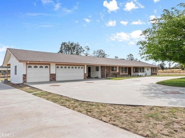 6905 W Devonshire , Hemet, CA 92545