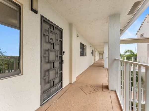 14500 Stirling Way, Unit 403, Delray Beach, FL 33446
