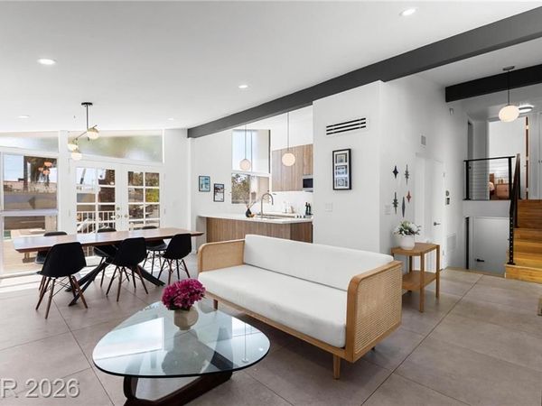 1607 Pawnee Drive, Las Vegas, NV 89169