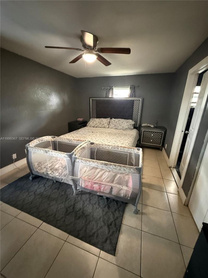 2920 NW 8th St, Fort Lauderdale, FL 33311 Photo