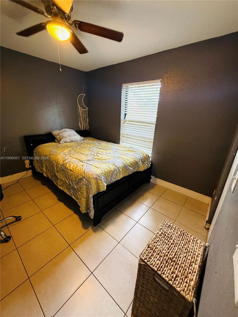 2920 NW 8th St, Fort Lauderdale, FL 33311 Photo