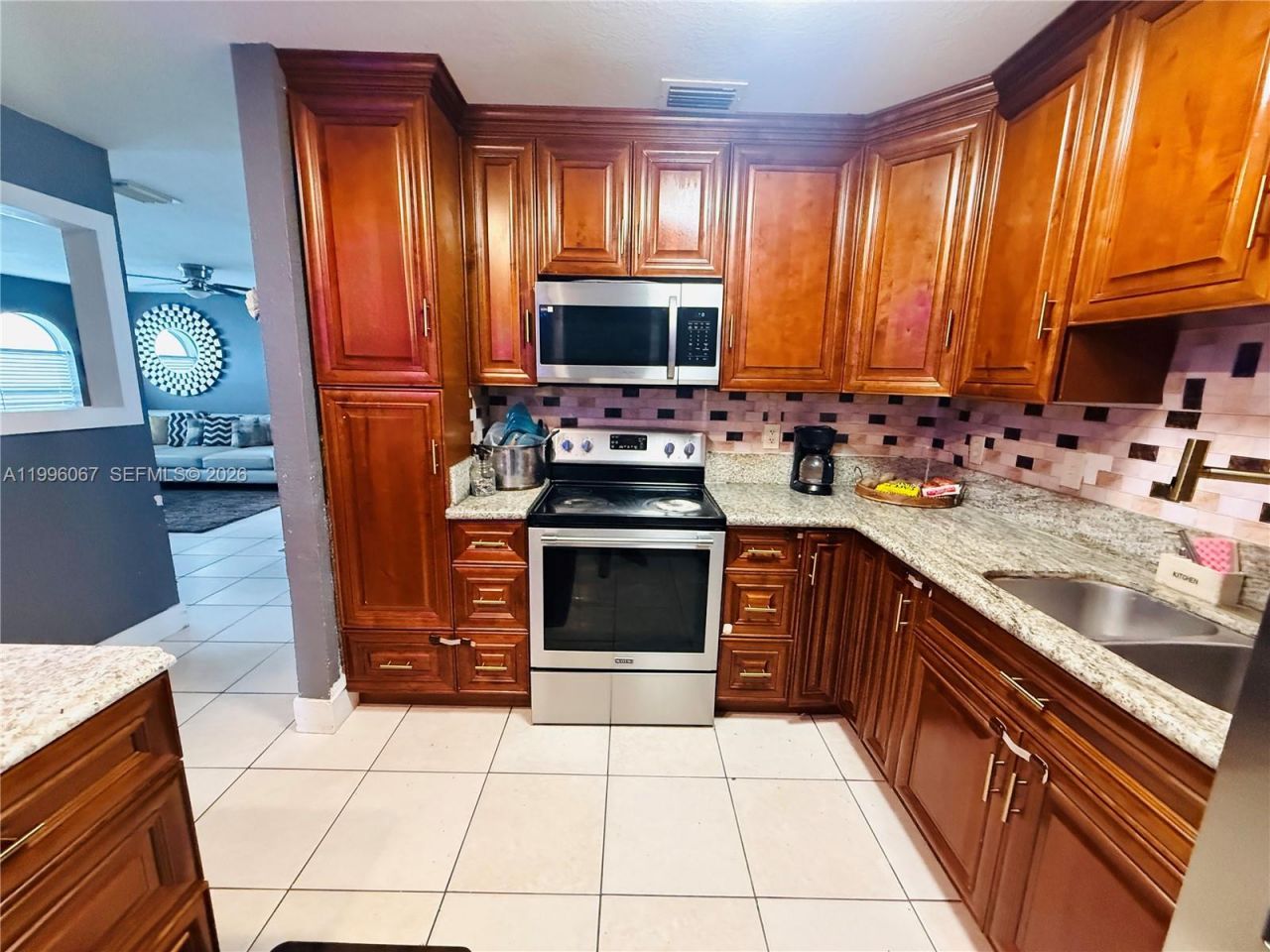 2920 NW 8th St, Fort Lauderdale, FL 33311 Photo