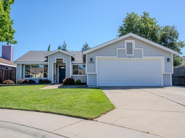 8329 New Hills Ct, Sacramento, CA 95828