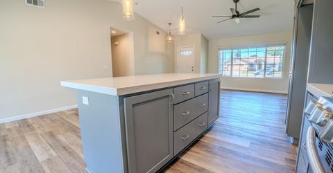 8329 New Hills Ct, Sacramento, CA 95828 Photo