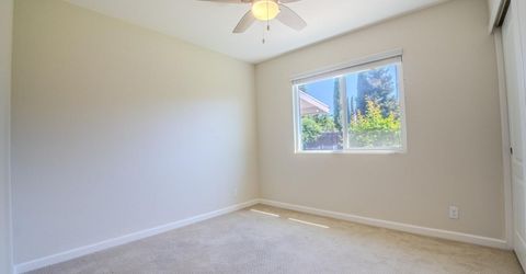 8329 New Hills Ct, Sacramento, CA 95828 Photo