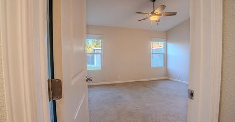 8329 New Hills Ct, Sacramento, CA 95828 Photo